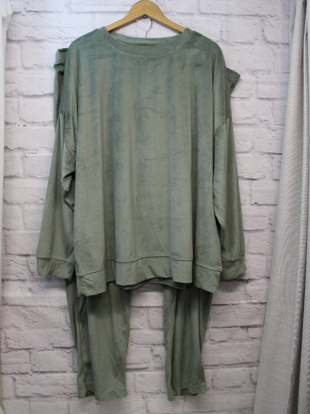 Joyspun Plus 3X Sage Green Fleece Longsleeve Winter Pajama Loungewear Set
